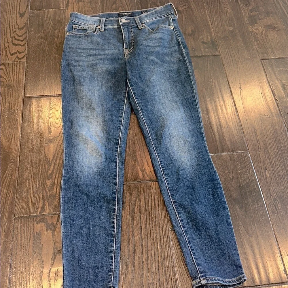 Lucky Brand mid rise skinny Ava jeans size 6/28